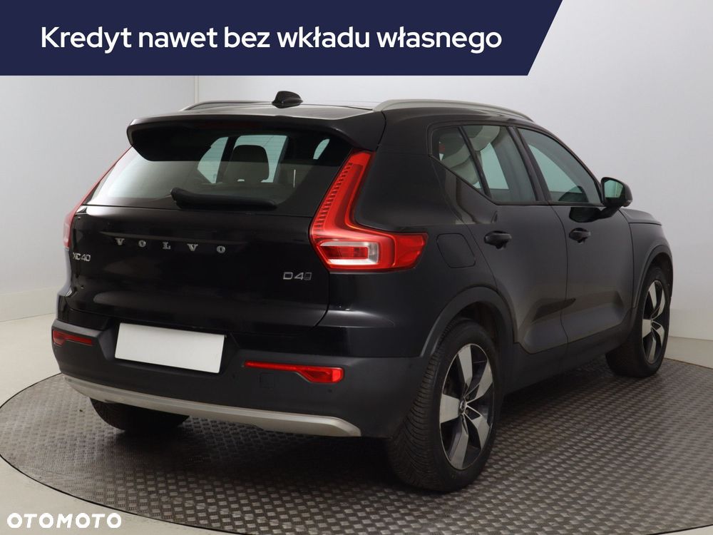 Volvo XC 40 - 7
