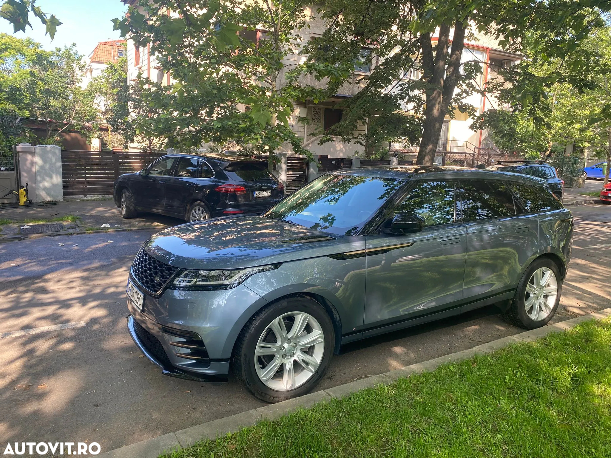Land Rover Range Rover Velar 2.0 R-Dynamic - 3