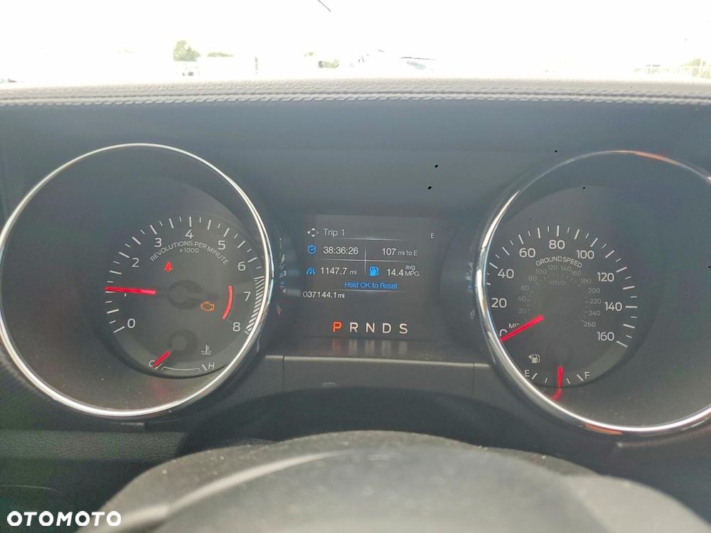 Ford Mustang 5.0 V8 GT - 9