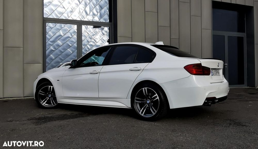BMW Seria 3 320d - 16
