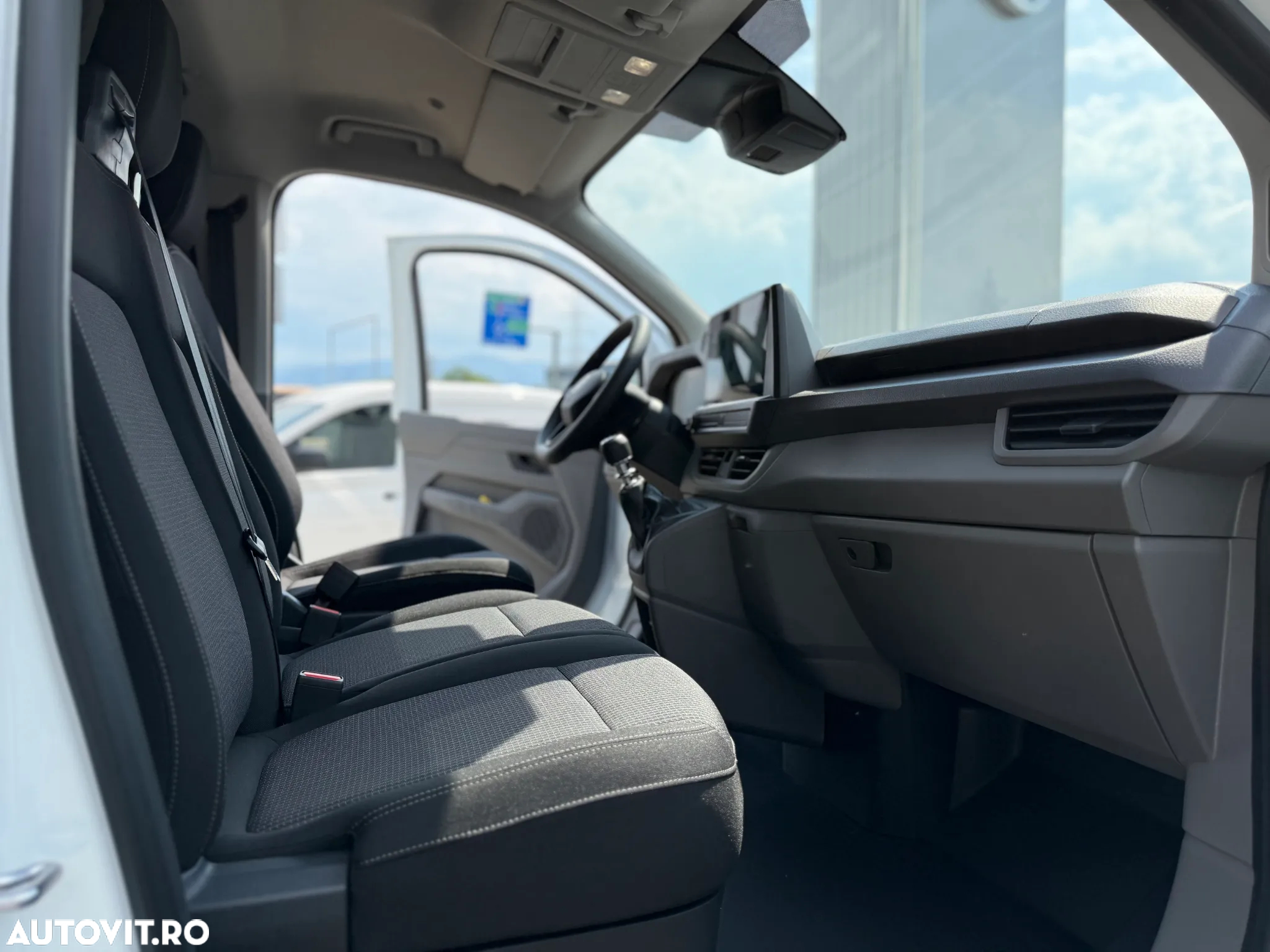 Volkswagen Transporter - 17