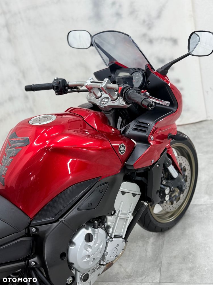 Yamaha FZ - 7