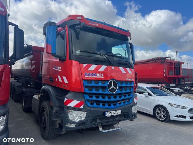 Mercedes-Benz Actros - 2