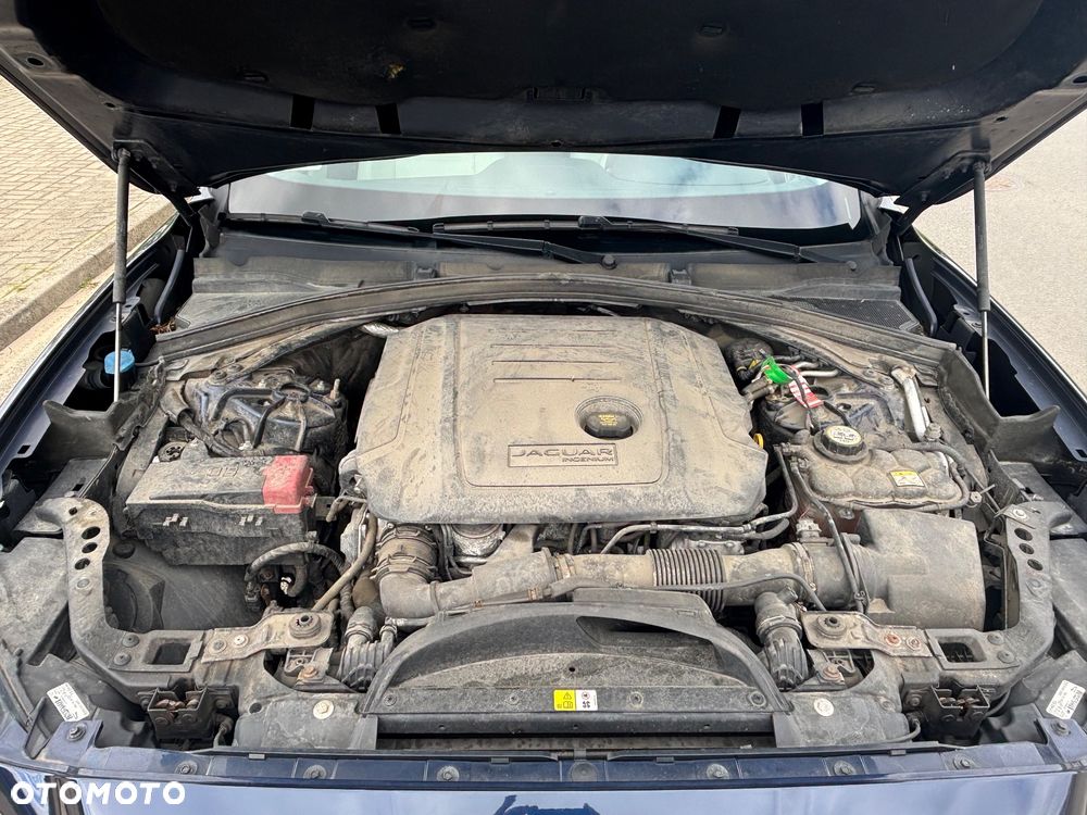 Jaguar F-Pace 2.0 i4D AWD Prestige - 13