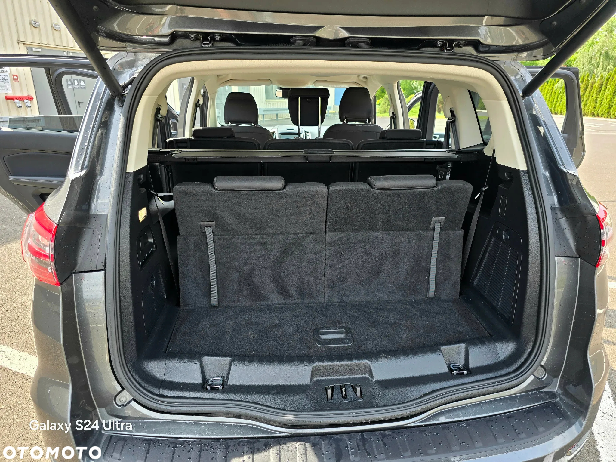 Ford S-Max 2.0 EcoBlue Titanium - 11