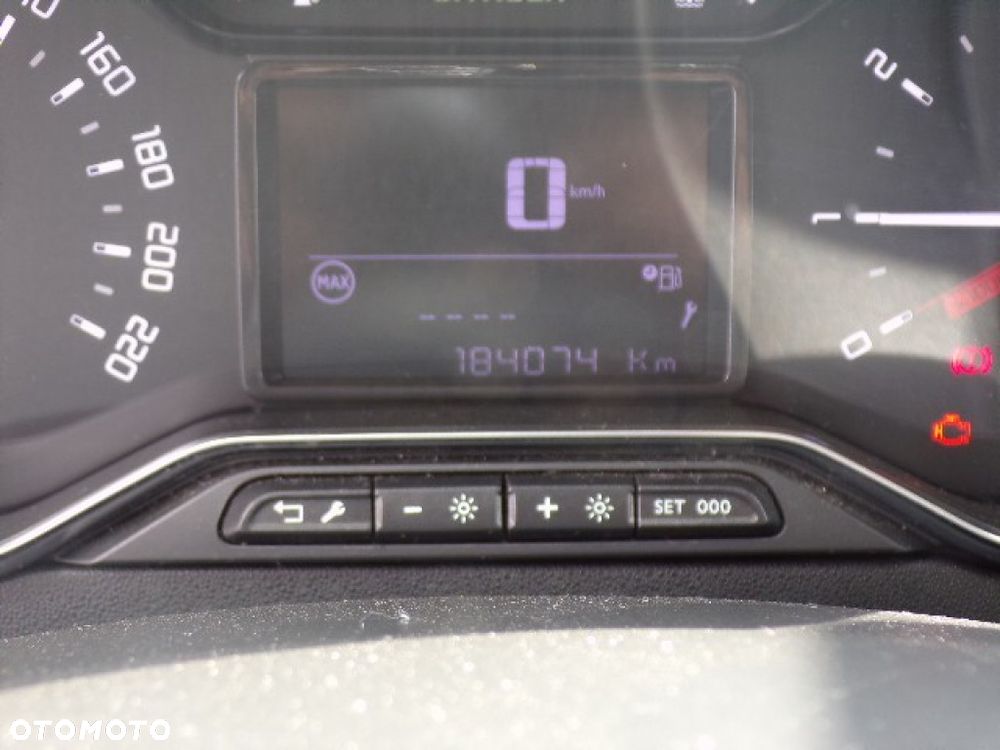 Części - Citroen C3 3 III 1.2 PureTech 110 KM 17R - 7