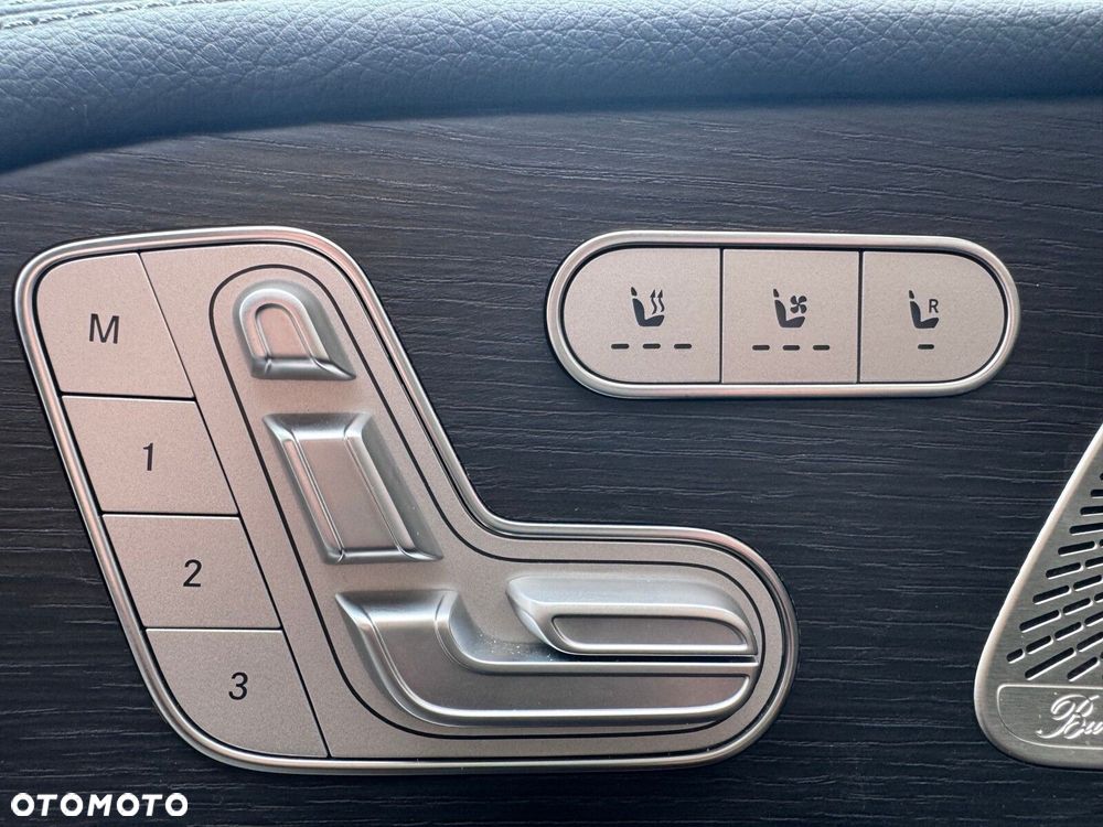 Mercedes-Benz GLE - 31