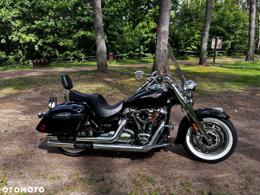 Yamaha Road Star - 10