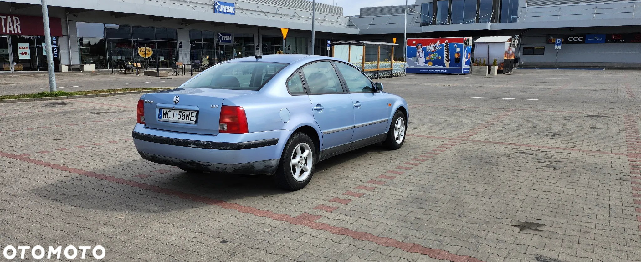 Volkswagen Passat 1.8T - 4