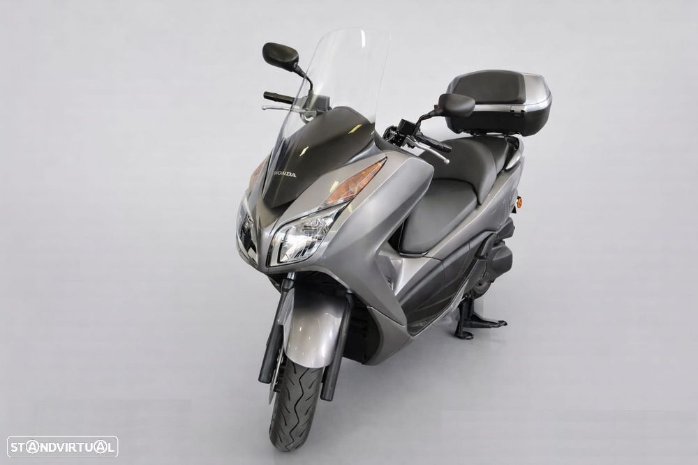 Honda Forza - 6