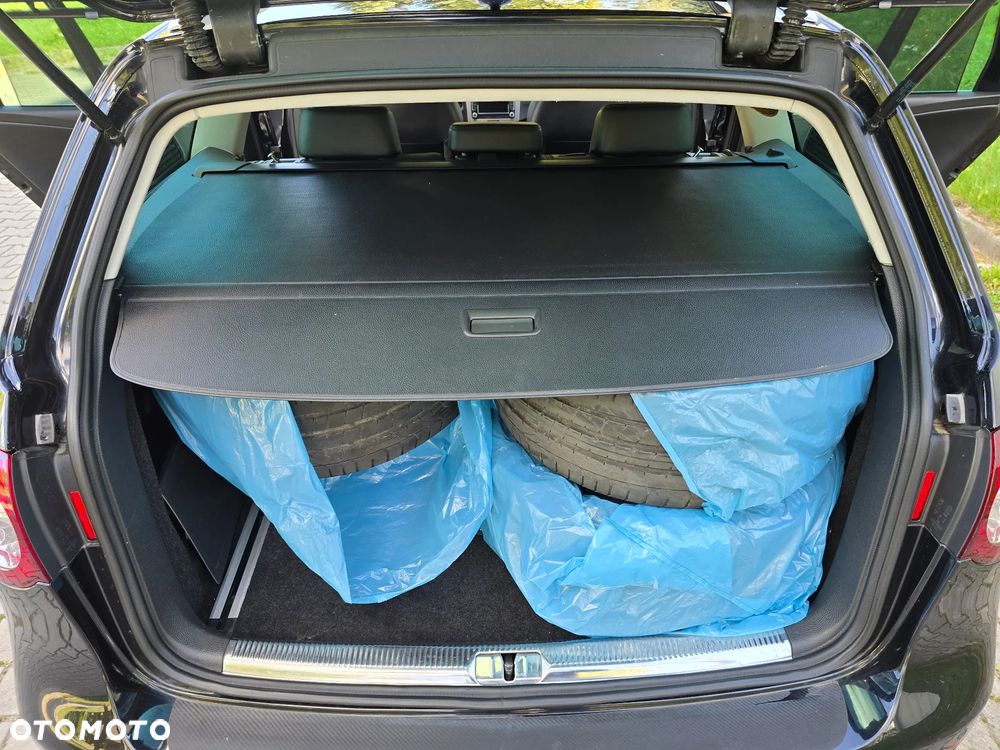 Volkswagen Passat Variant V6 FSI 4Motion DSG R36 - 16
