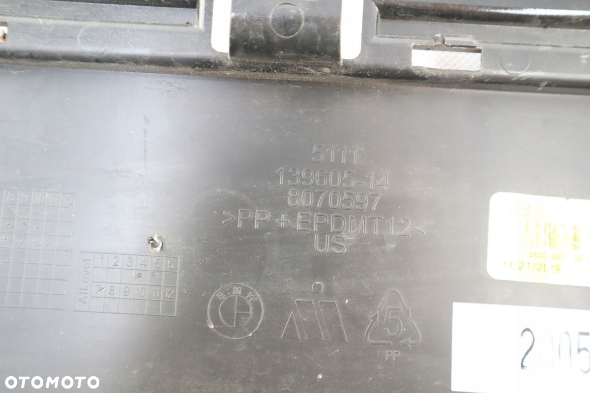KRATKA ŚRODKOWA RAMKA ZDERZAKA BMW X3M F97 X4M F98 M POWER 51118070597 - 7