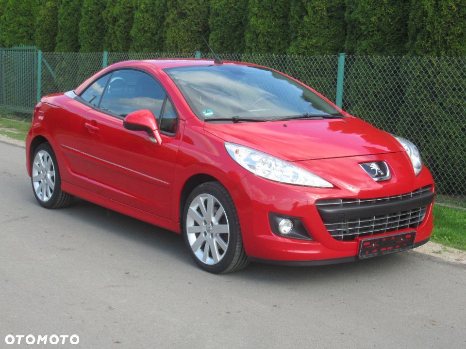Peugeot 207 CC 1.6 Intense - 12