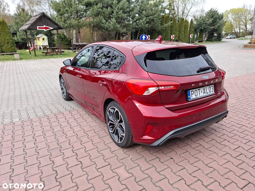 Ford Focus - 4