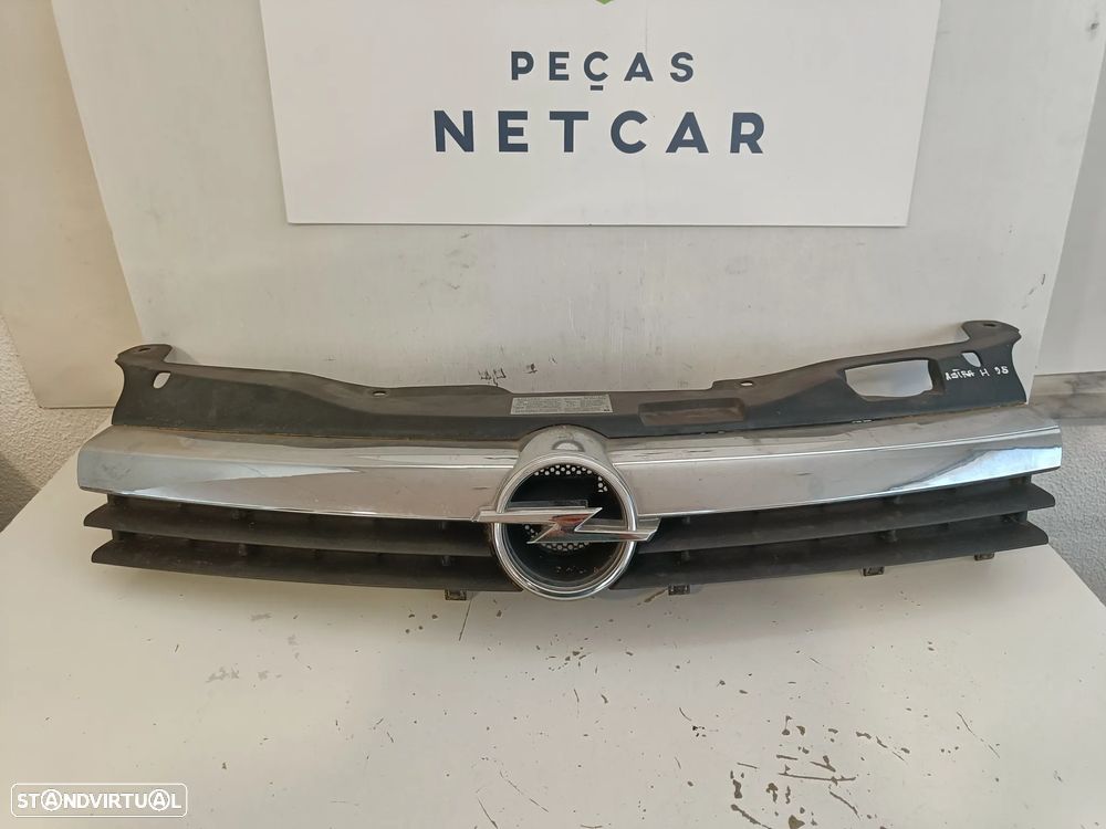Grelha Opel Astra H 2006 5 portas - 2