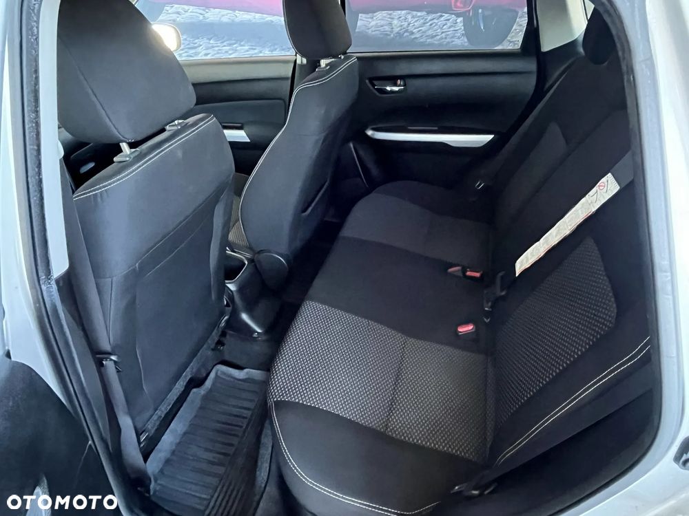 Suzuki Vitara - 13