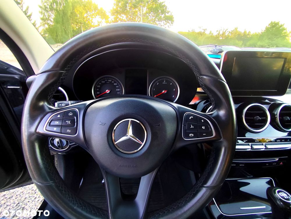 Mercedes-Benz Klasa C - 21