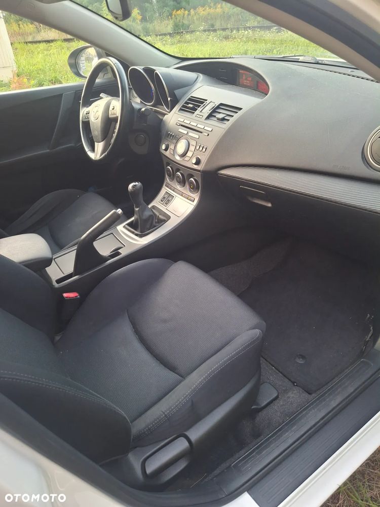 Mazda 3 2.0 Sport - 9