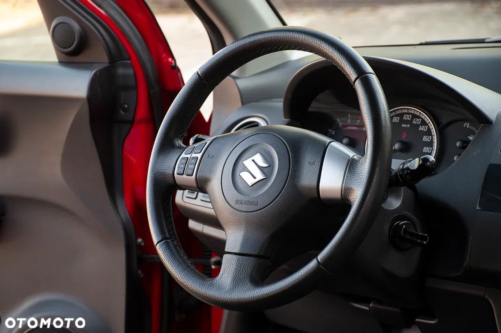 Suzuki Swift 1.3 Comfort - 30