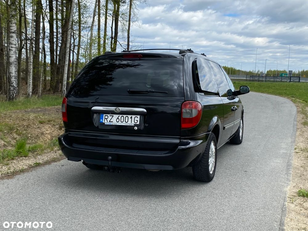 Chrysler Town & Country 3.8 - 6