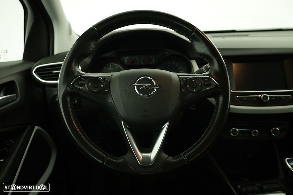 Opel Crossland 1.2 T Design & Tech - 13