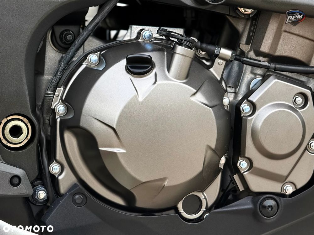 Kawasaki Versys 1000 - 25