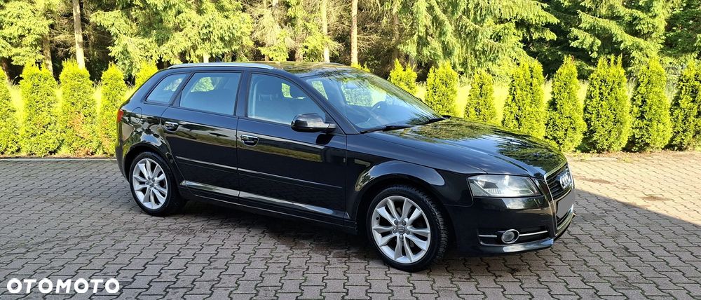 Audi A3 Sportback - 8