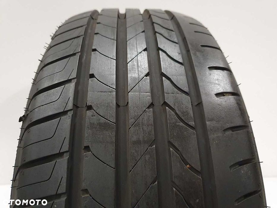 1x Opona letnia 215/55/16 GOODYEAR EfficientGrip - 93V 7.5mm - 2