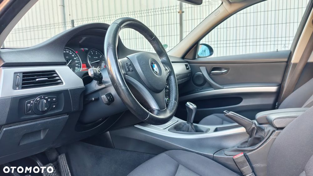 BMW Seria 3 - 20
