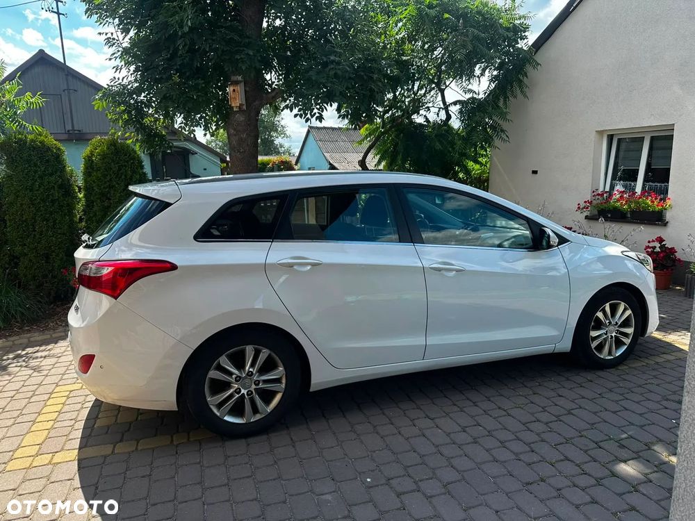 Hyundai i30 1.6 CRDi Comfort - 2
