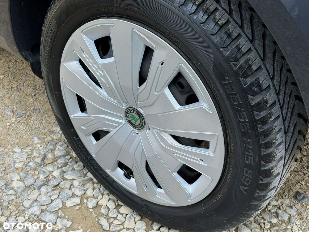Skoda Fabia - 8