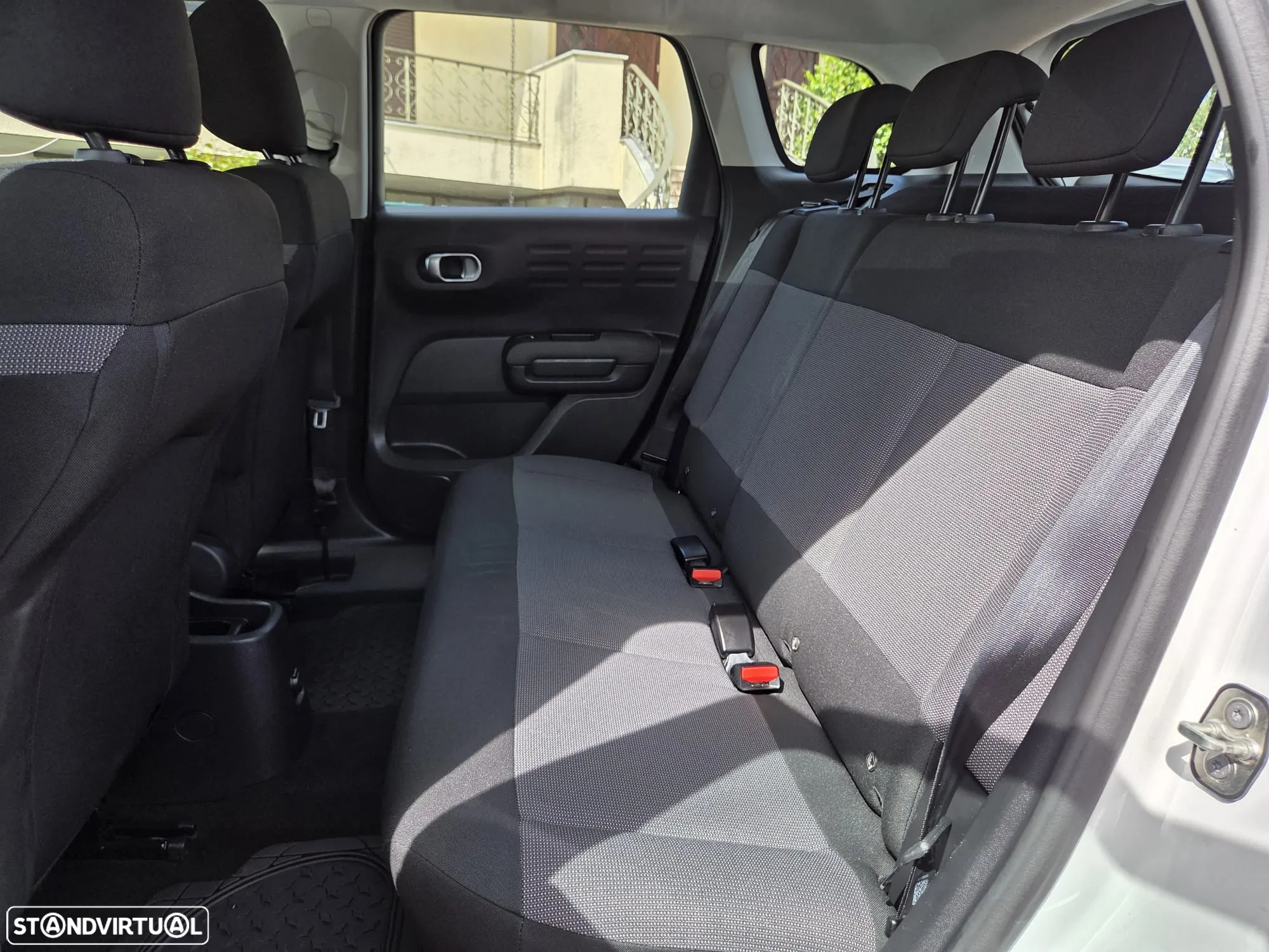 Citroën C3 Aircross 1.5 BlueHDi Feel S&S - 11