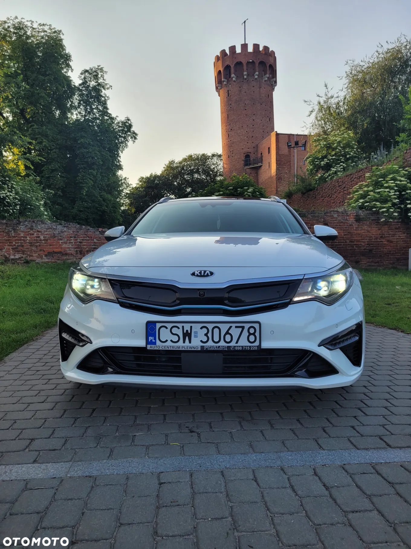 Kia Optima - 11
