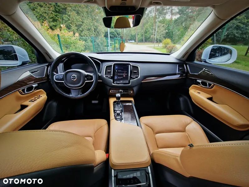 Volvo XC 90 T6 AWD Momentum - 24