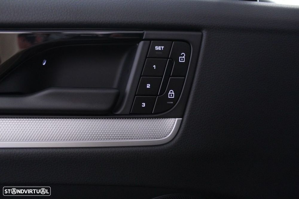 Porsche Cayenne E-Hybrid - 21
