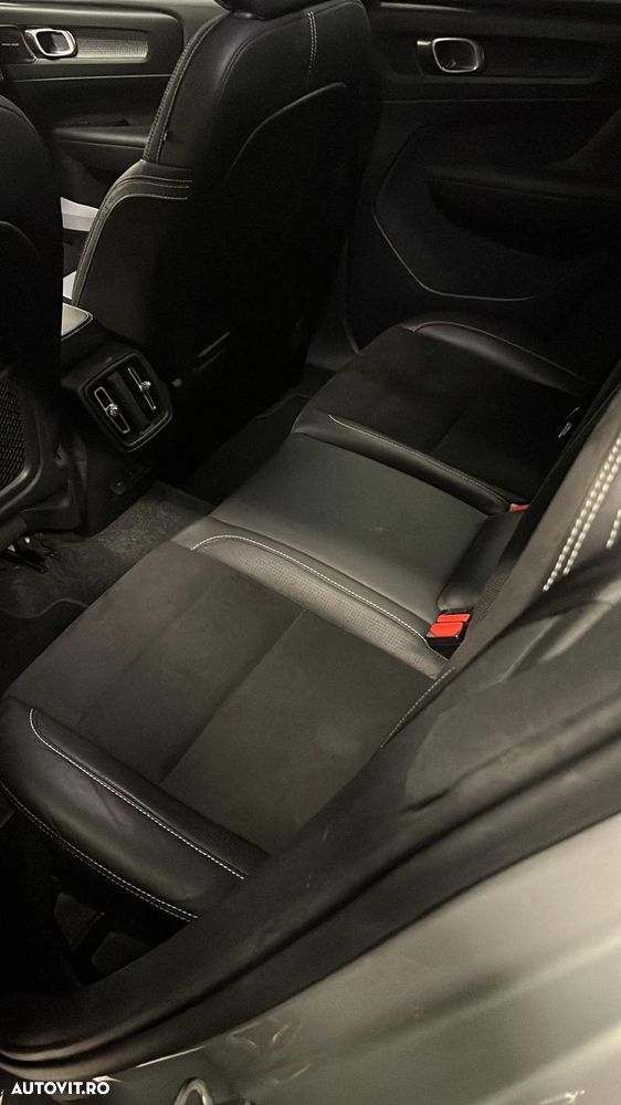 Volvo XC 40 T4 AWD R-Design - 13
