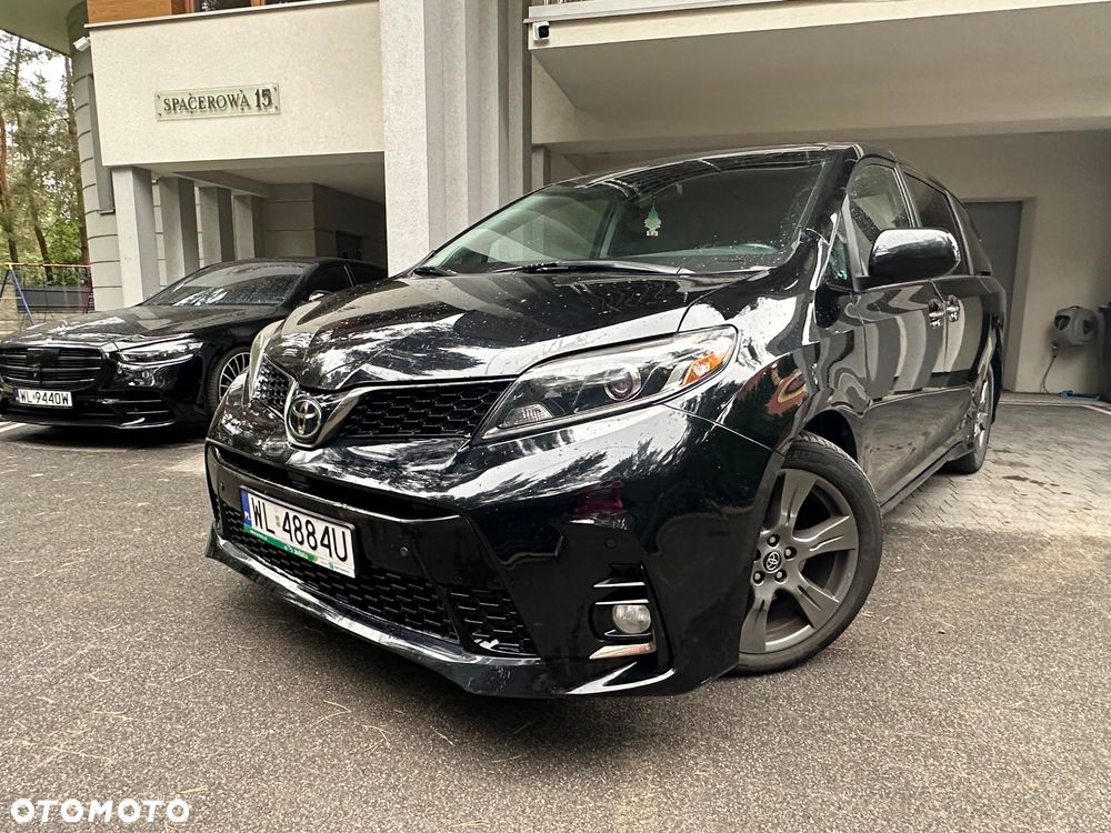 Toyota Sienna 3.5 V6 - 2