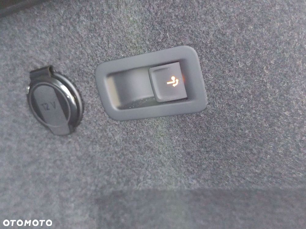 Volkswagen Tayron 1.5 TSI eHybrid PHEV 150kW Elegance DSG - 22