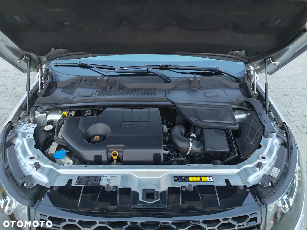 Land Rover Discovery Sport 2.0 TD4 SE - 19