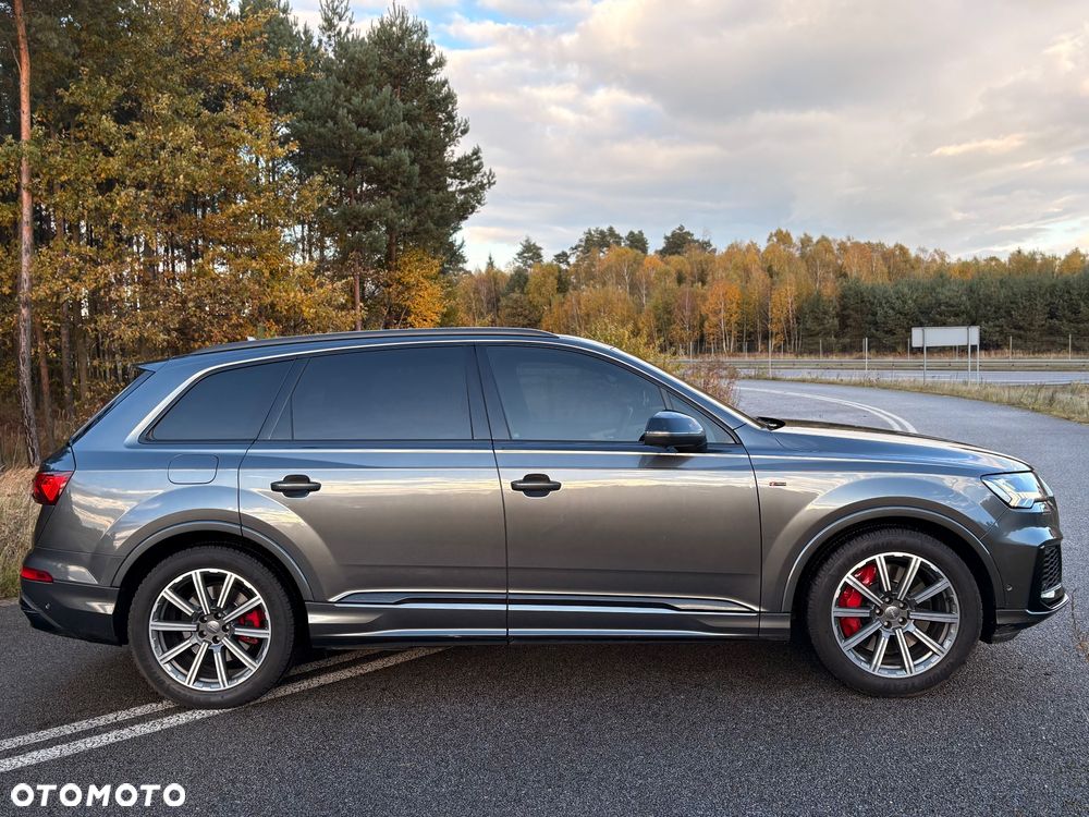 Audi Q7 60 TFSI e Quattro S Line Tiptr - 4