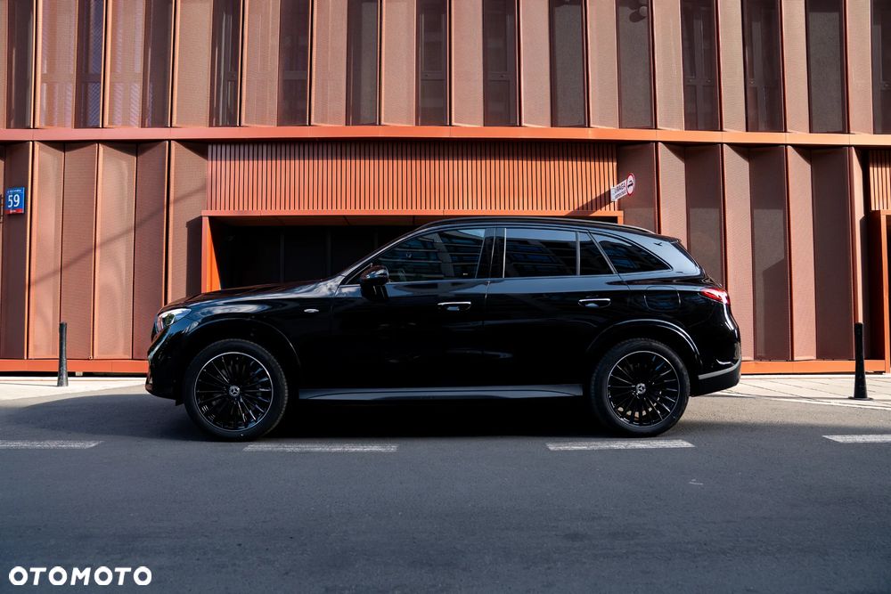 Mercedes-Benz GLC 300 mHEV 4-Matic AMG Line - 14