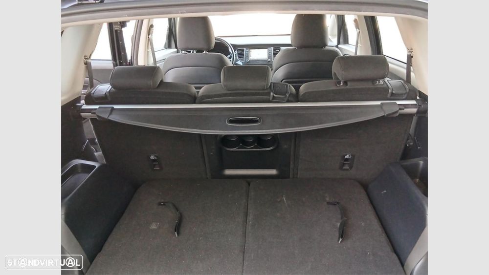 Kia Carens 1.7 CRDi ISG EX - 17
