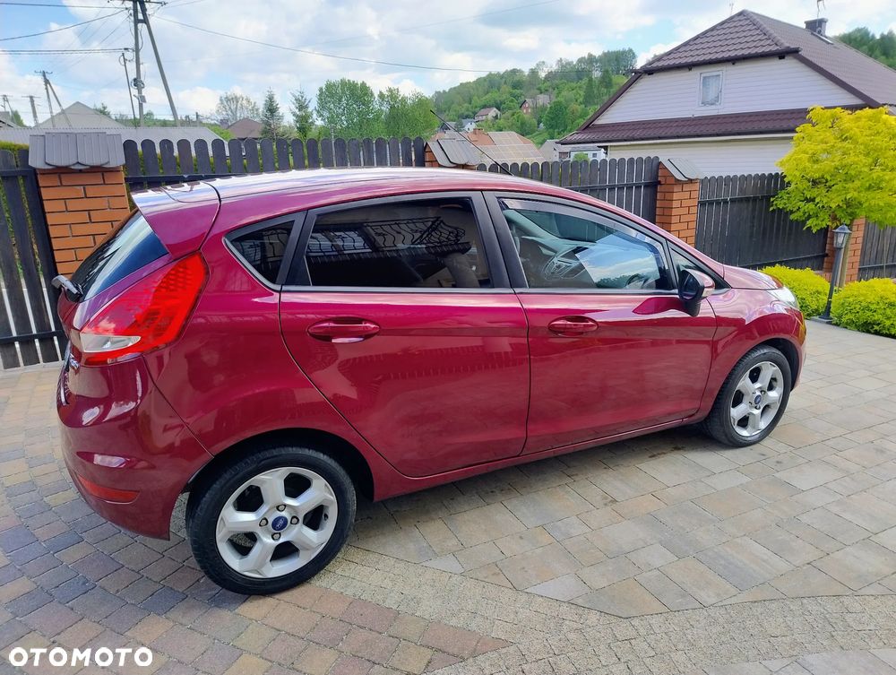 Ford Fiesta - 5