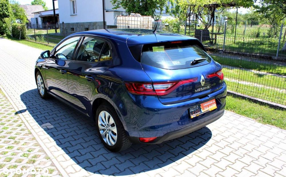 Renault Megane - 5