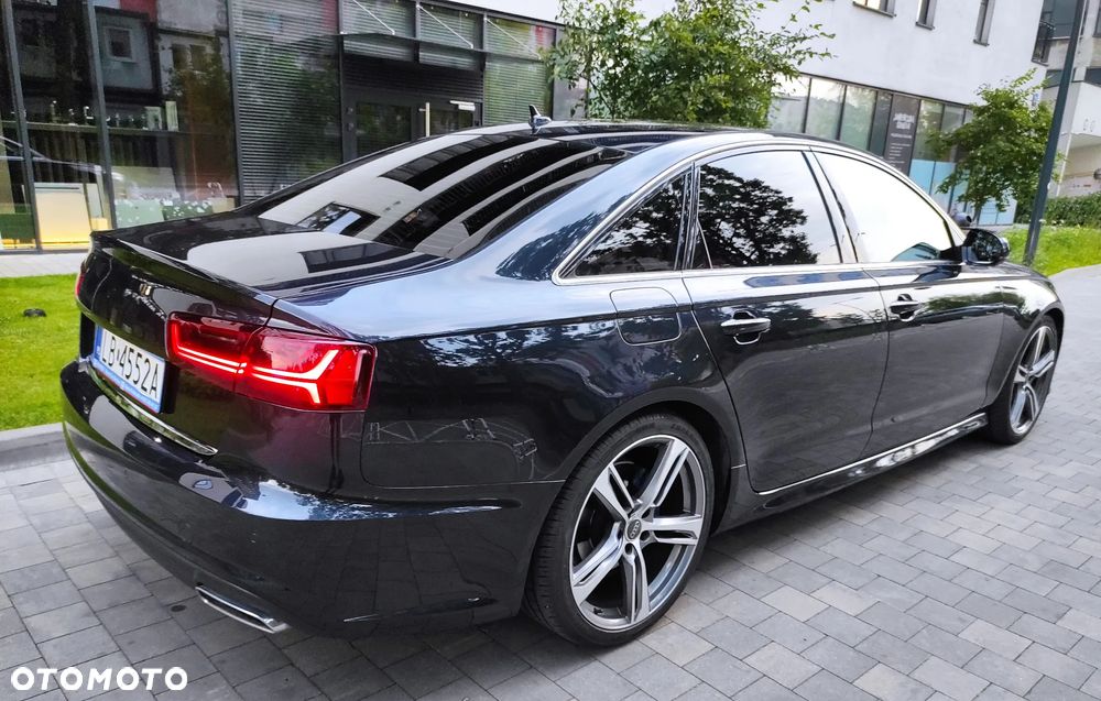 Audi A6 - 6