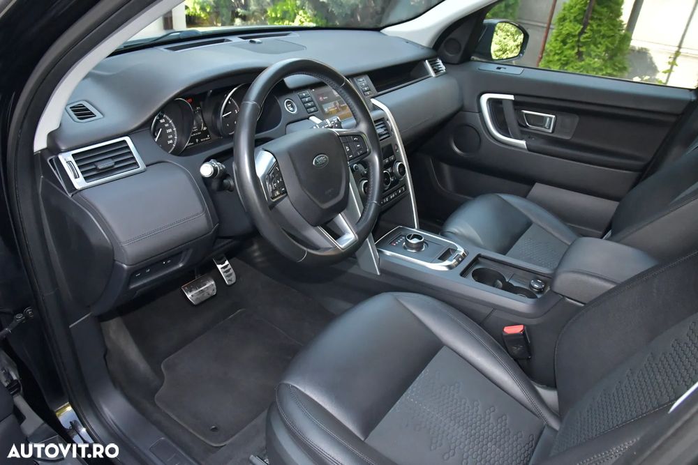 Land Rover Discovery Sport 2.0 D150 MHEV SE - 3