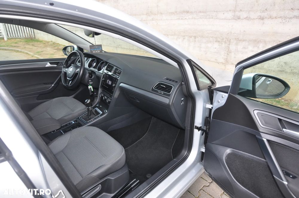 Volkswagen Golf 1.5 TSI ACT OPF BlueMotion Comfortline - 9