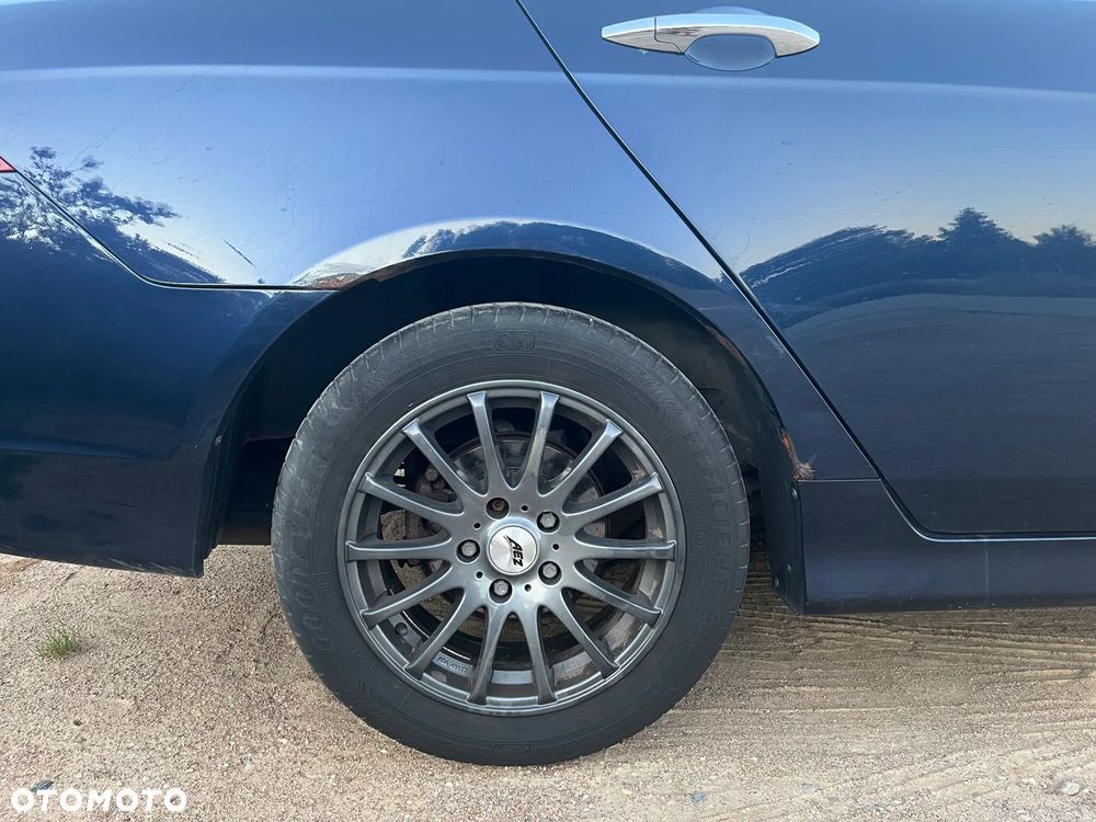 Honda Accord 2.0 Executive - 15