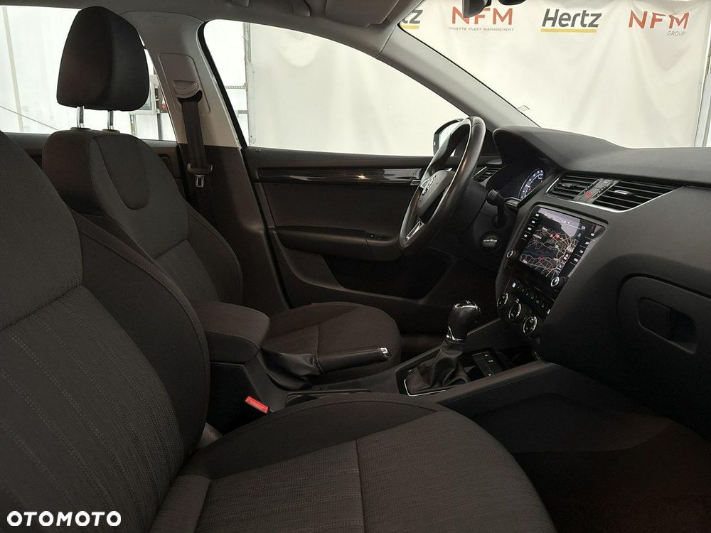 Skoda Octavia 2.0 TDI Style DSG - 22
