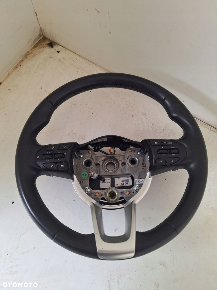 KIA STONIC KIEROWNICA MULTIFUNKCJA 22- SKORZANA - 1